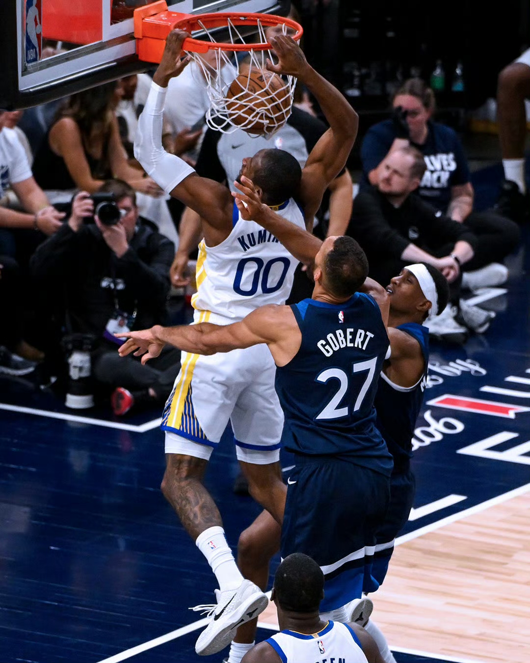 勇士大胜森林狼，杜兰特单节分无可阻挡