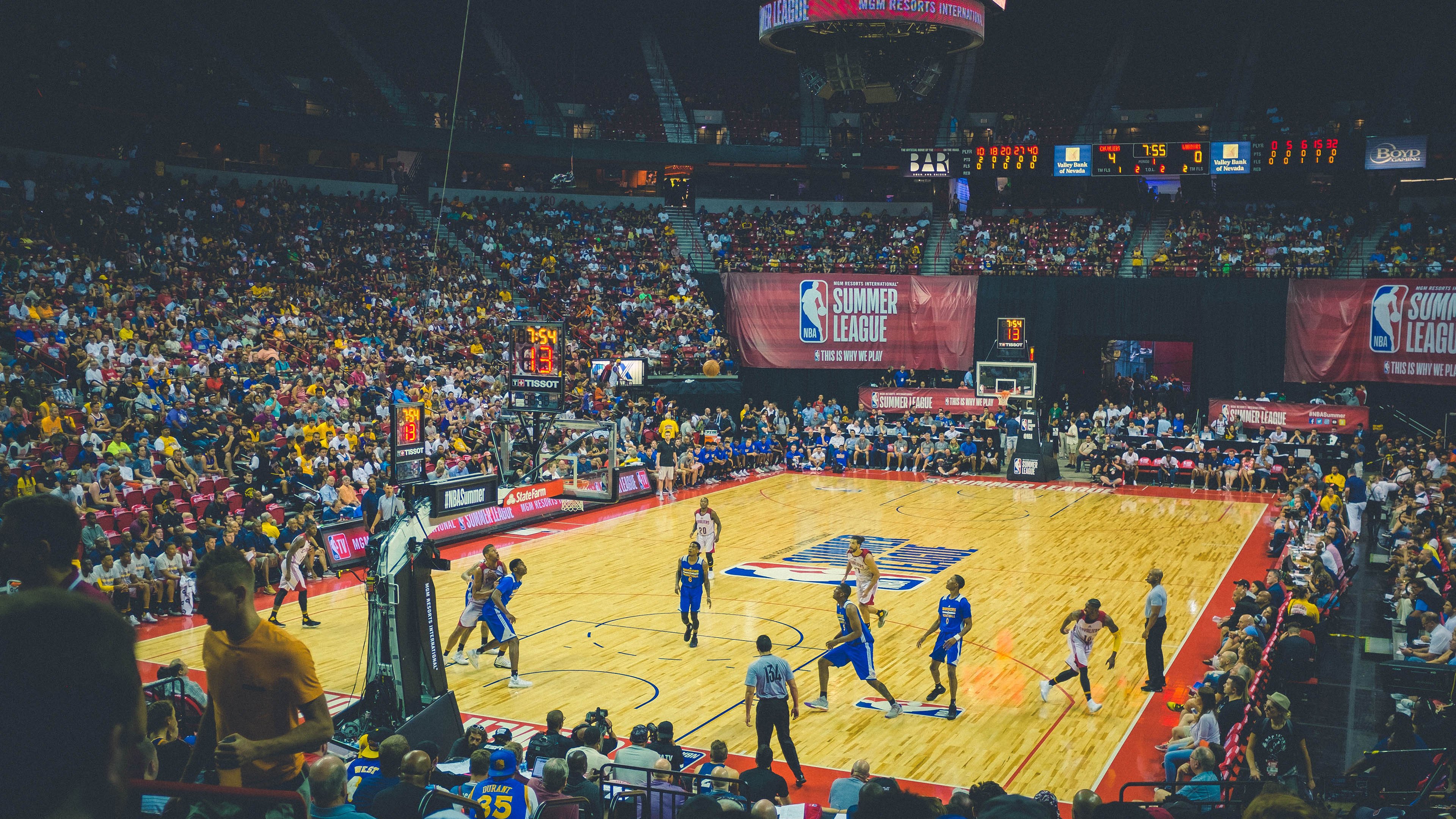 天山脚下鏖战至终章，新疆深圳抢七生死战