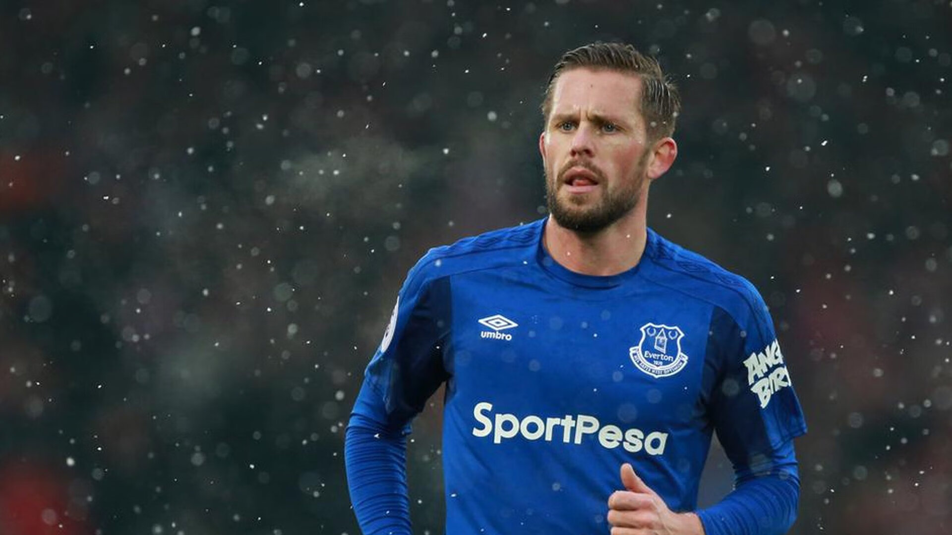 南非单节拉开卡塔尔，莫德里奇成为关键先生，跨界竞技中的领袖启示