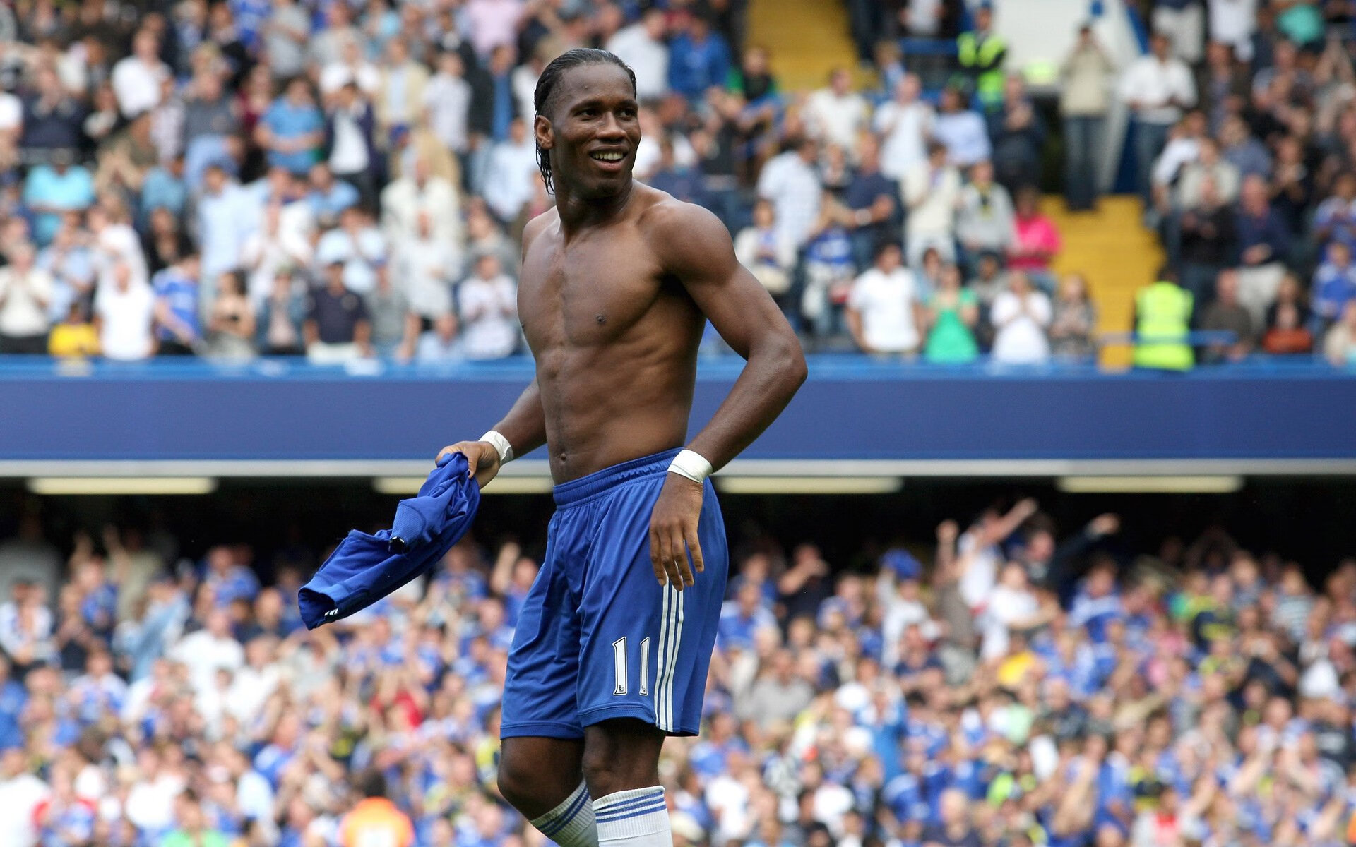 封锁与接管，从阿根廷的战术铁幕到哈兰德的英超风暴